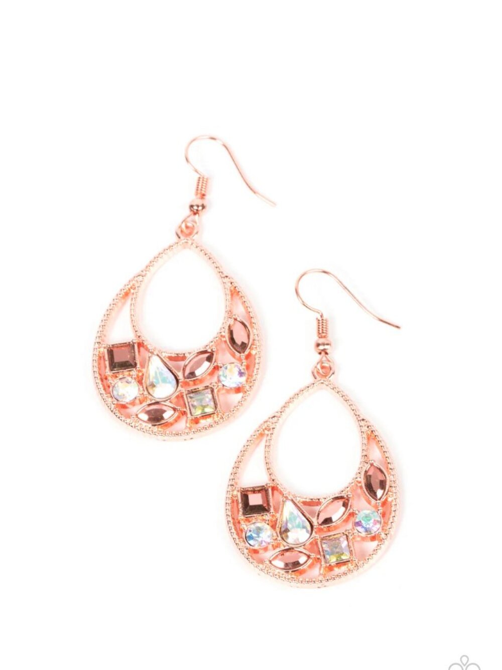 Paparazzi Jewelry Accessories - Regal Recreation - Copper Earrings - Vintage - Picture 2 of 4
